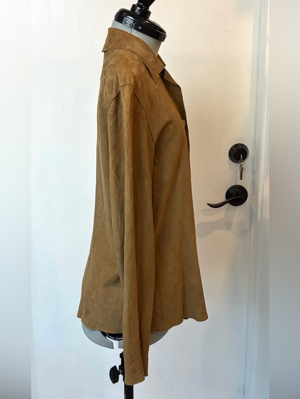 Nigel Preston Suede Button-Front Shirt/Jacket, tan, unlined, S, EUC - Picture 7 of 15